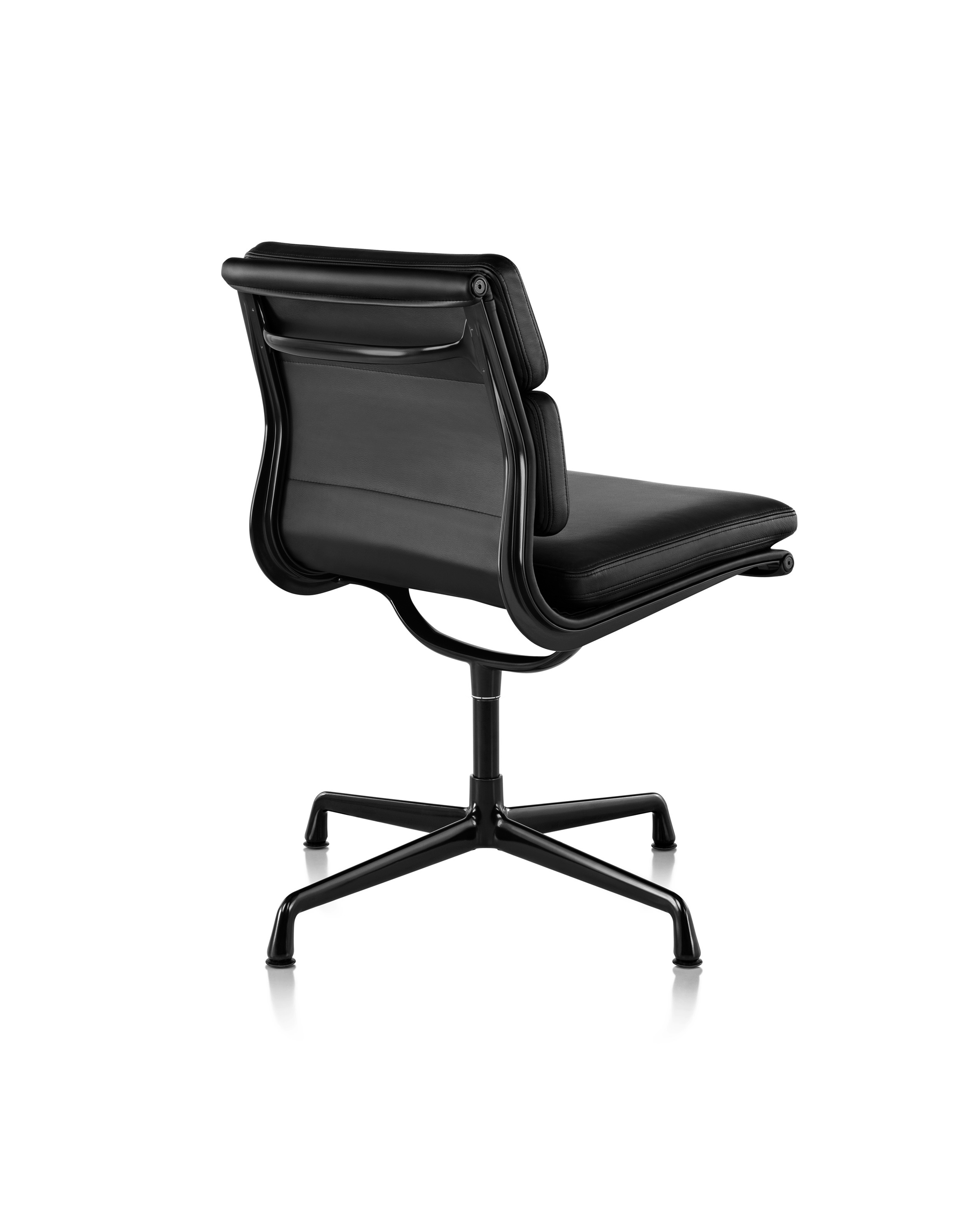 办公椅|现代真皮会议椅|办公家具|华体会体育官方在线官网家具|伊姆斯软包会议椅